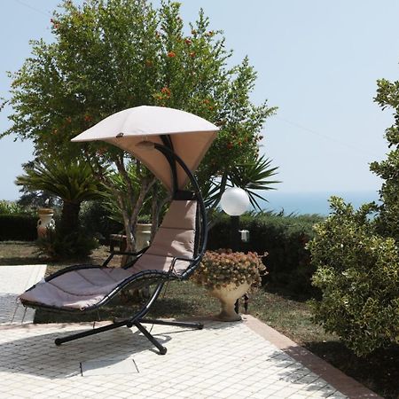 B&B Villa Floriana 托尔托雷托 外观 照片