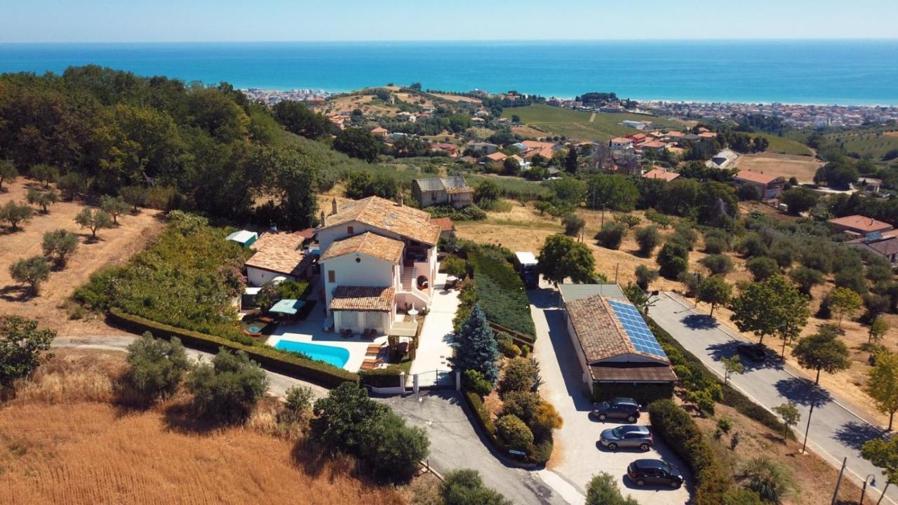 B&B Villa Floriana 托尔托雷托 外观 照片