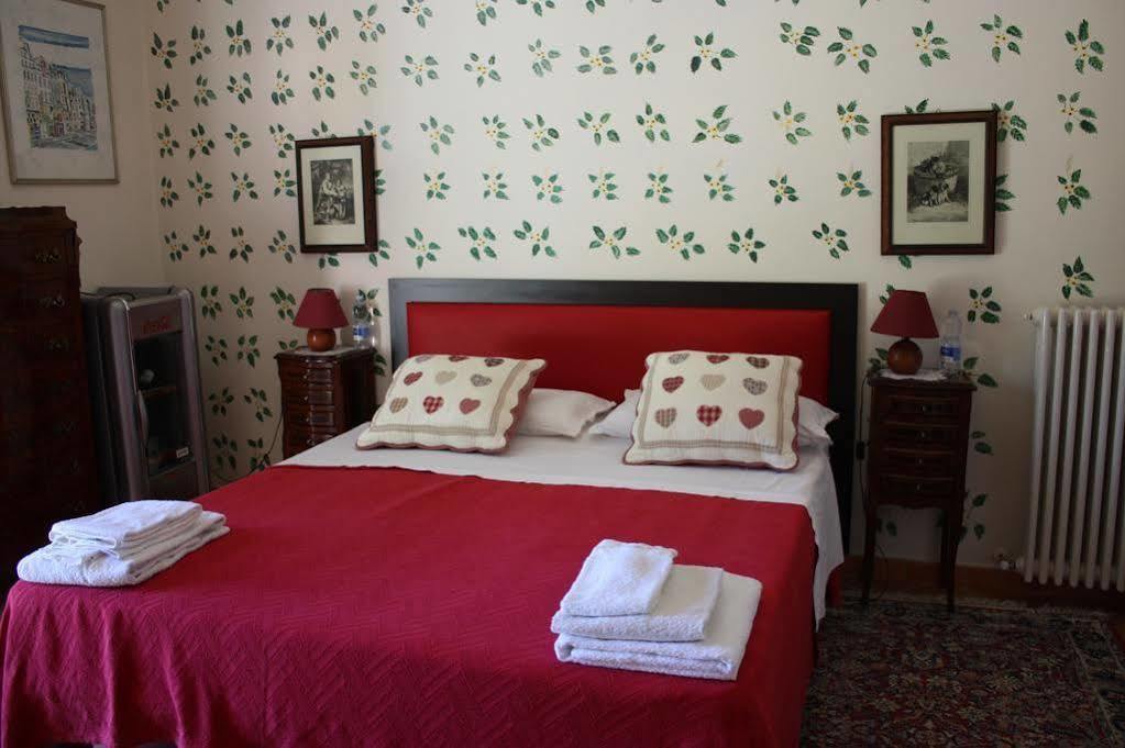 B&B Villa Floriana 托尔托雷托 外观 照片