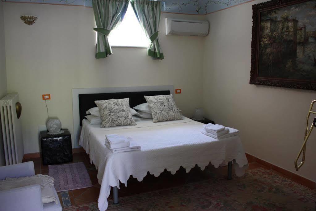 B&B Villa Floriana 托尔托雷托 外观 照片